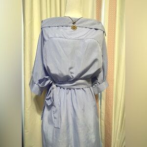 Women’s Summer casual knee length shirt dress. Sz sm/med